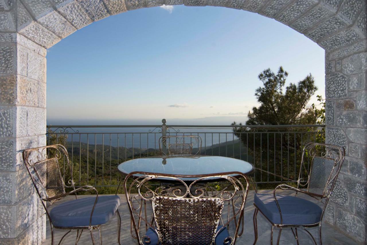 Вилла The Balcony Of Mani Tseria Экстерьер фото
